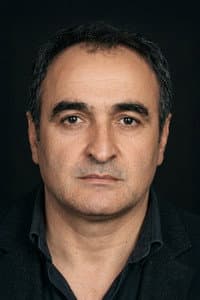 Alpay İzer