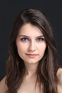 Esra İşgüzar
