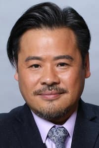 韋家雄
