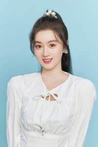 袁伊