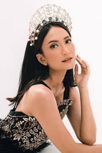 Artika Sari Devi