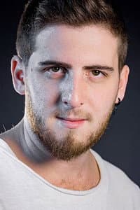Nedim Suri