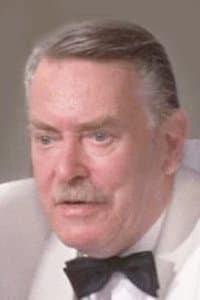 Stuart Saunders