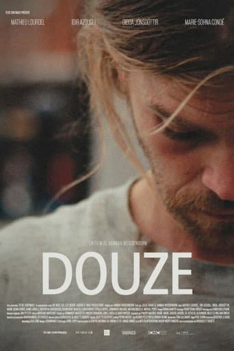 Douze afişi