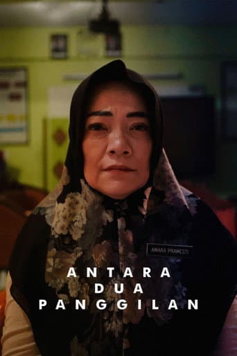 Antara Dua Panggilan afişi