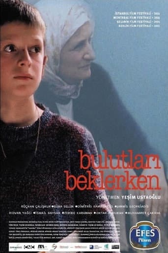 Bulutları Beklerken afişi