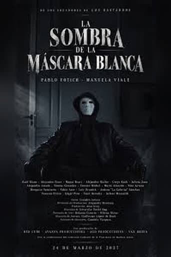 La sombra de la máscara blanca afişi