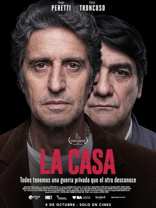 La casa afişi