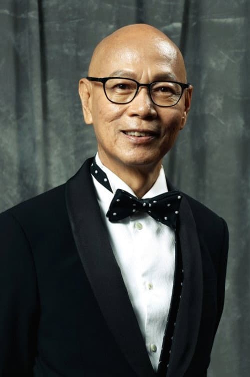 羅家英