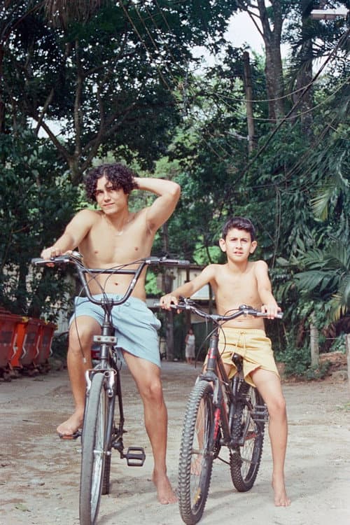 Eles afişi