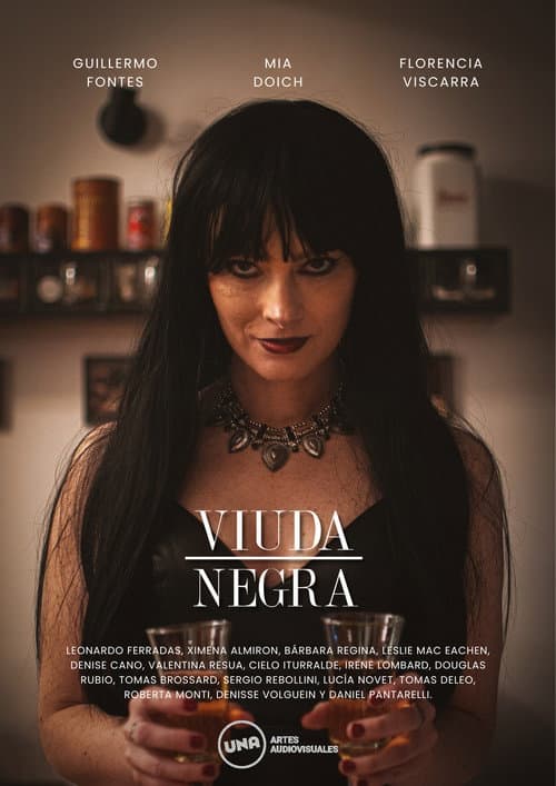 Viuda Negra afişi