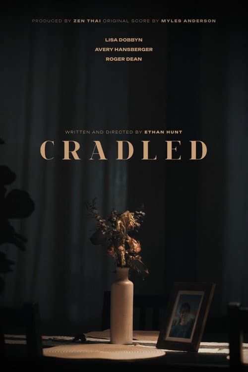 Cradled afişi