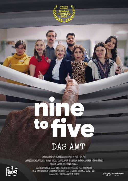 Nine to Five - Das Amt afişi