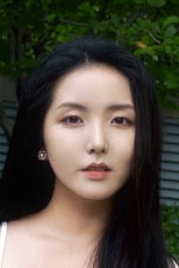 殷玥