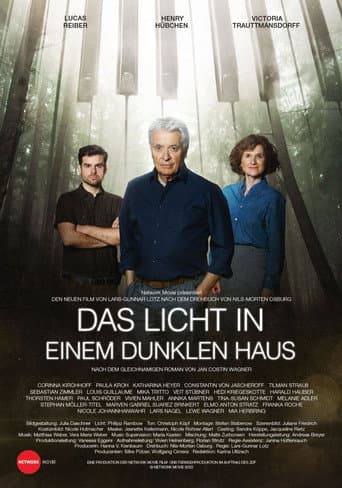 Das Licht in einem dunklen Haus afişi